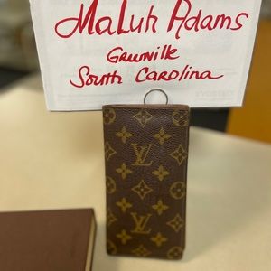 LV Mono Checkbook with 6 Card slot